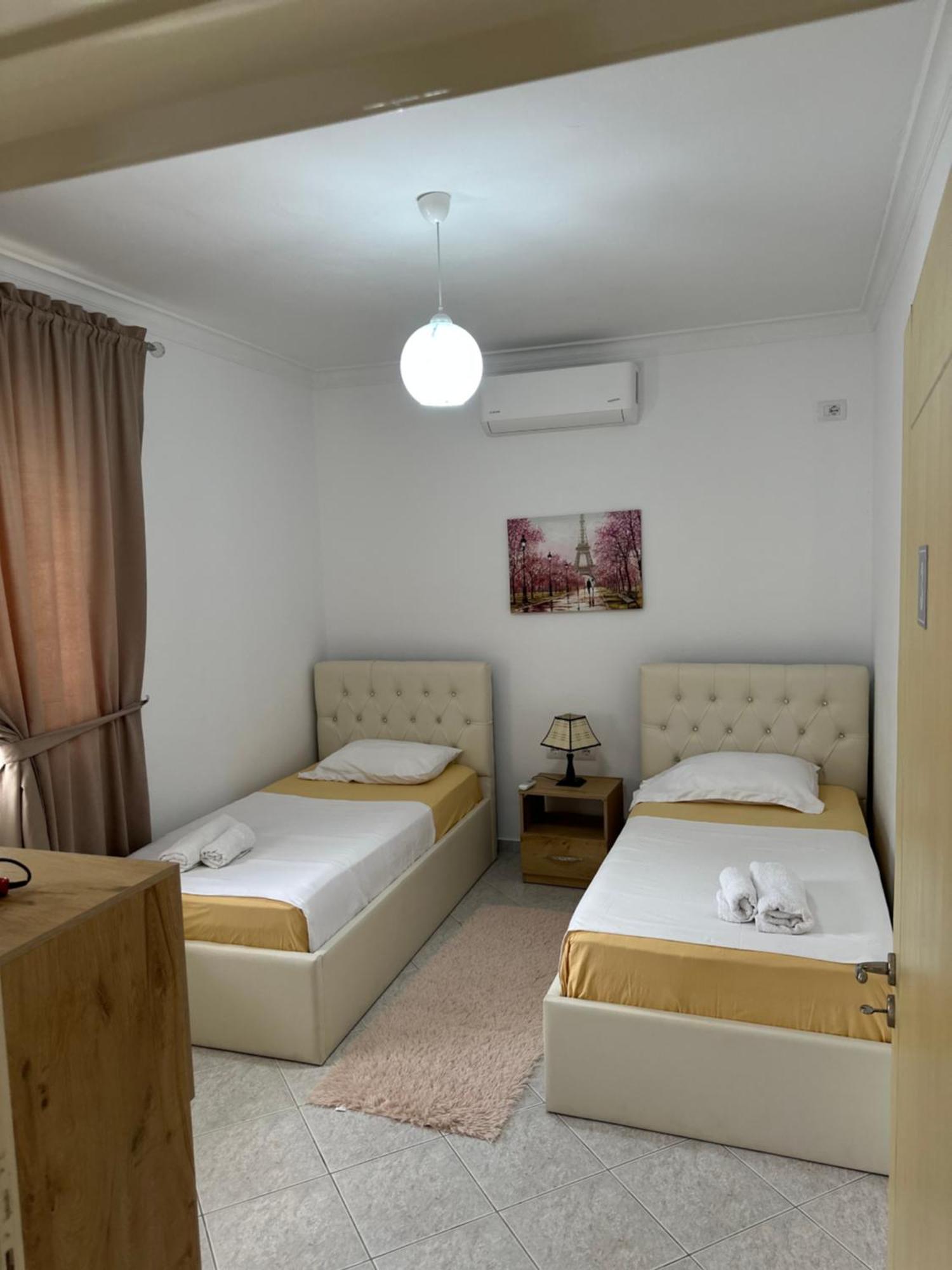 Villa Braho Gjirokastër Exteriör bild